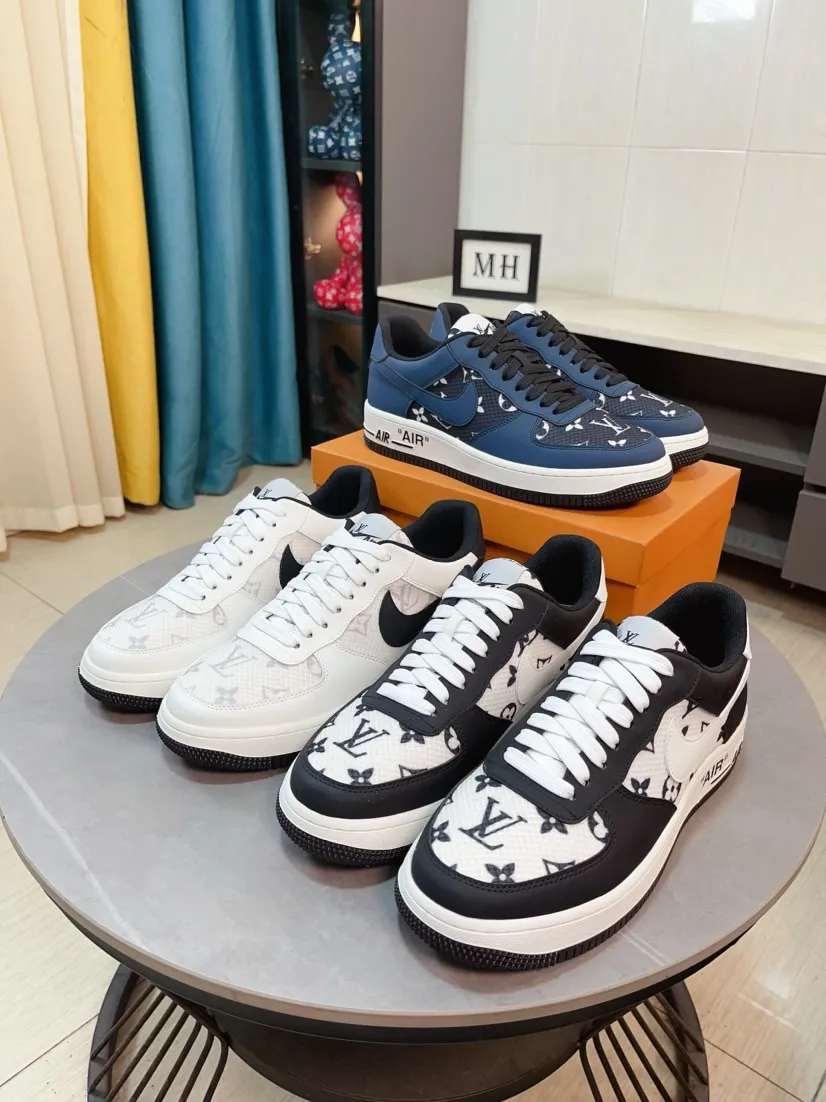 Men's shoes💰440🌹🌹[LV]🌹High-end brand of men's shoes: official website 1:1 latest masterpiece: the upper is made of Italian imported first-layer cowhide with special materials➕made of full genuine leather lining🔥, making walking more convenient and comfortable! Exclusive new style, stunning work [color]! Create a fashionable personality to set off your uniqueness! A must-have for trendy men! Classic🔥Number: 38-44
